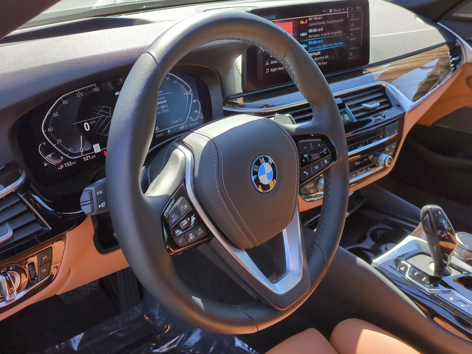 Certified 2023 BMW 530e xDrive 530e xDrive w/ Premium Package image 18