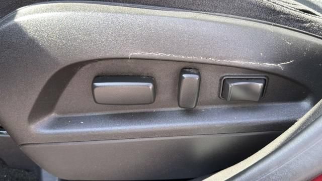 Certified 2017 Chevrolet Equinox LT FWD image 6