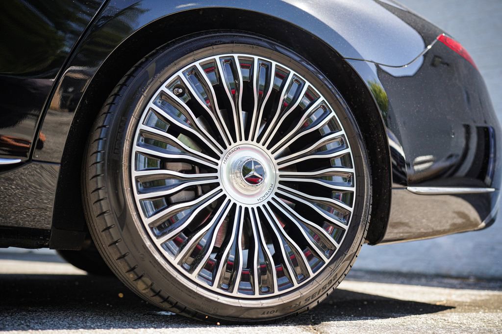 Used 2023 Mercedes-Benz Maybach S 680 4MATIC image 19