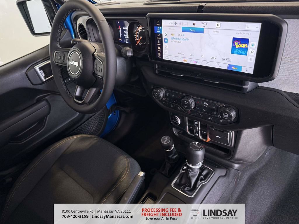 New 2026 Jeep Gladiator Sport AWD/4WD image 12
