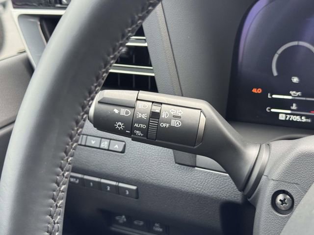 Used 2025 Lexus GX 550 w/ Cold Area Package image 23