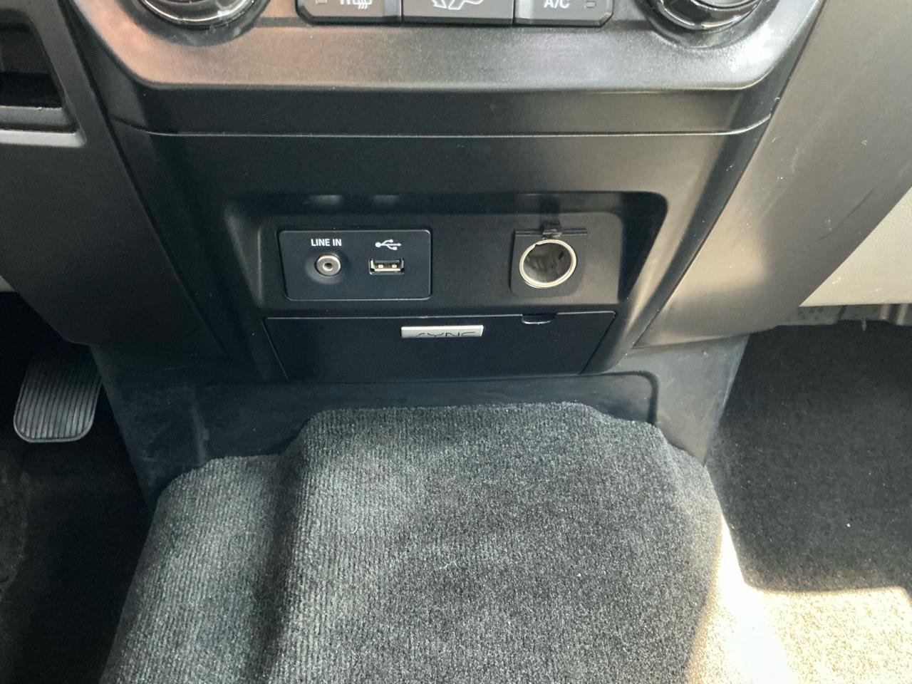 Used 2015 Ford F150 XLT w/ Equipment Group 301A Mid image 19
