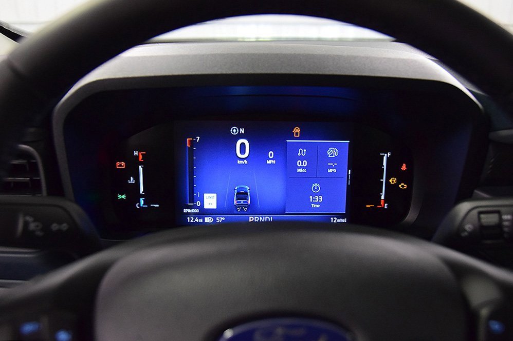 New 2025 Ford Maverick Lariat w/ Black Appearance Package image 17