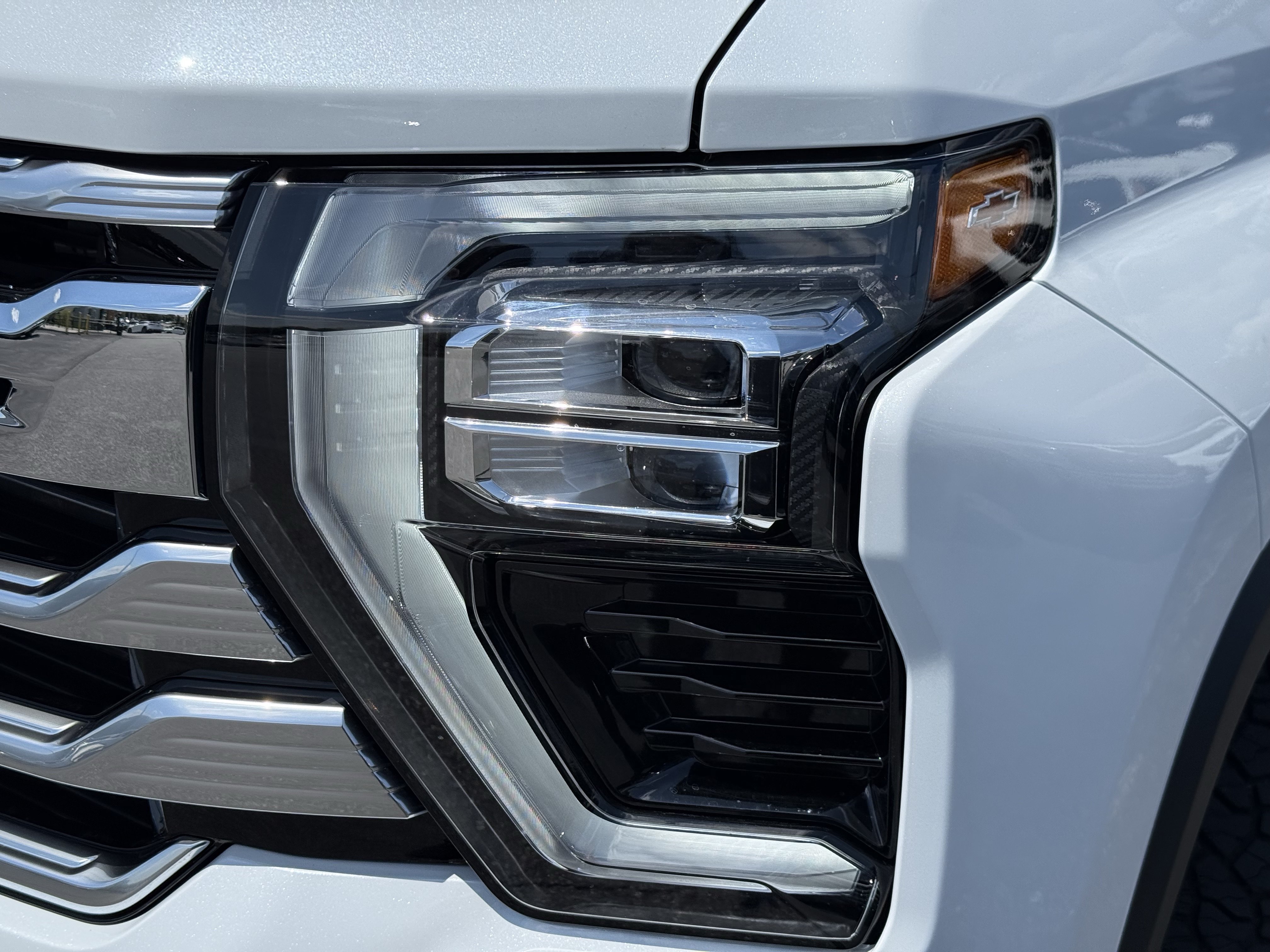 New 2026 Chevrolet Silverado 2500 High Country w/ High Country Premium Package AWD/4WD image 6
