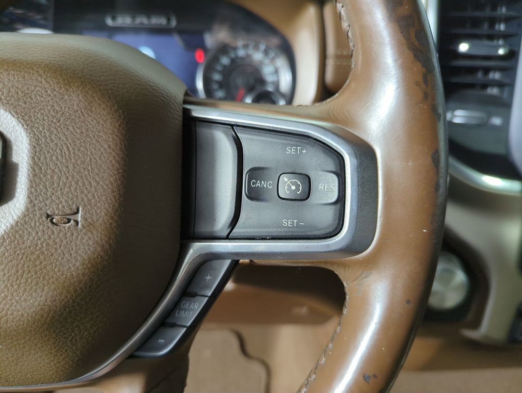 Used 2019 RAM 1500 Laramie image 28