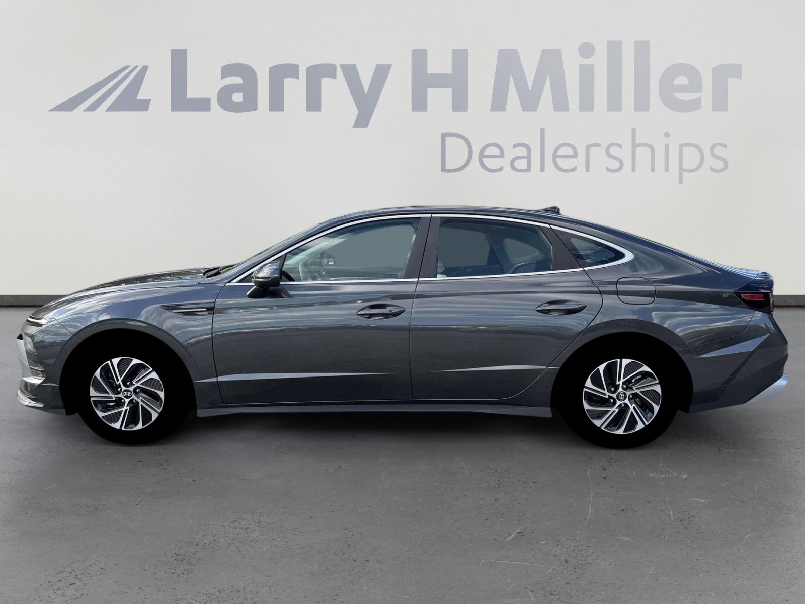 New 2026 Hyundai Sonata Blue image 3