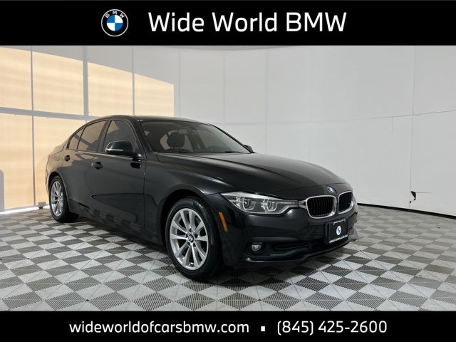 Used 2018 BMW 320i xDrive Sedan w/ Convenience Package