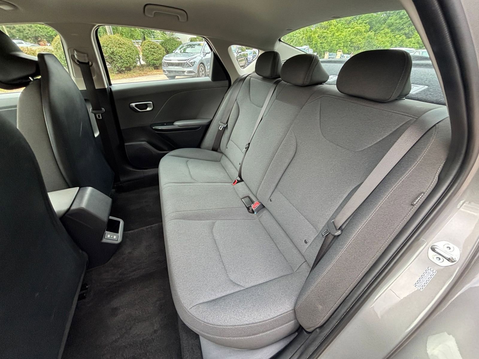 Used 2025 Kia K4 LXS FWD image 34