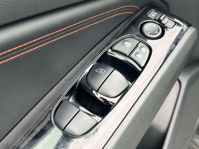 Certified 2023 Nissan Altima 2.5 SR AWD/4WD image 19