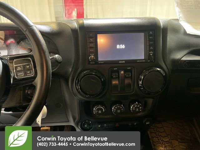 Used 2016 Jeep Wrangler Sahara image 13