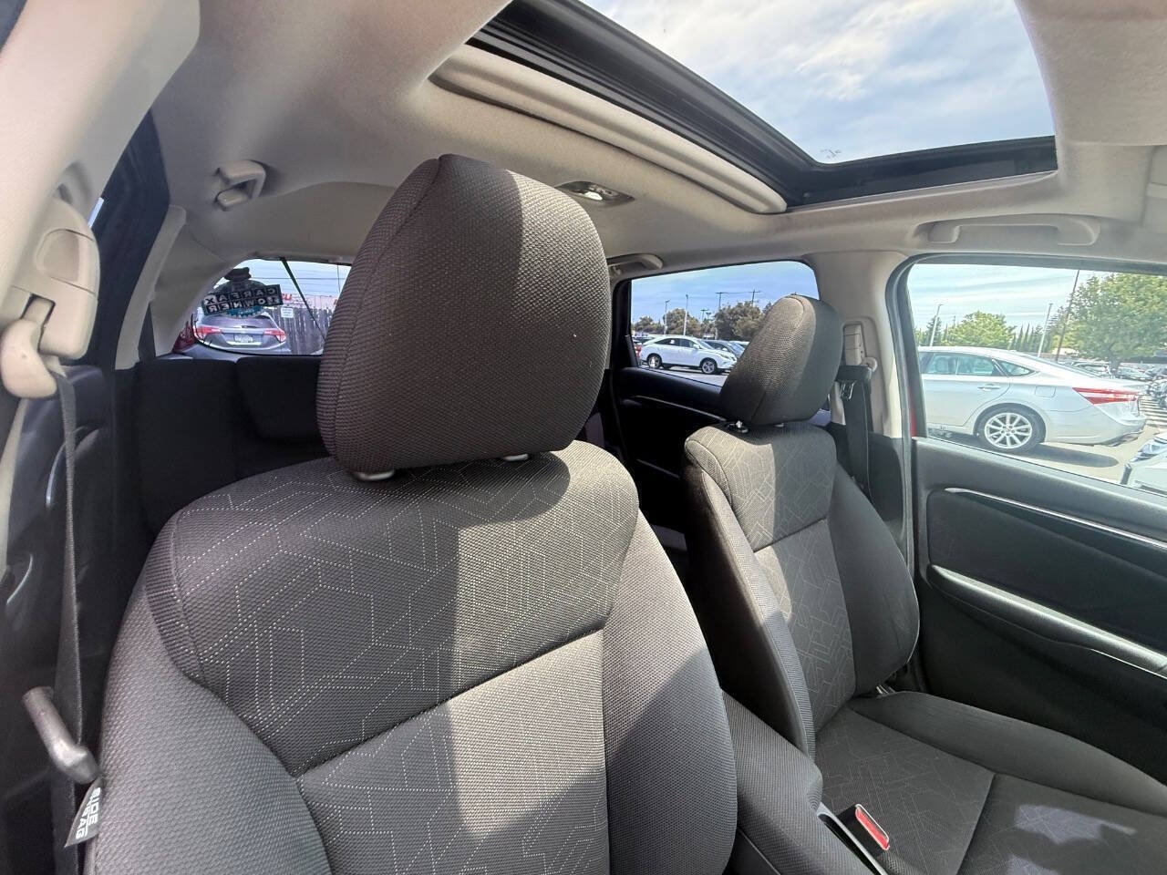 Used 2015 Honda Fit EX image 16