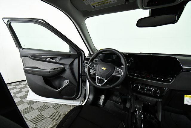 New 2026 Chevrolet TrailBlazer LT w/ Convenience Package image 19