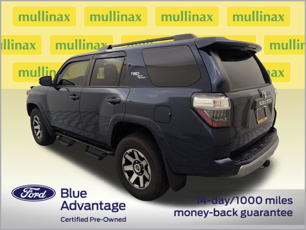 Used 2023 Toyota 4Runner TRD Off-Road Premium w/ Moonroof Package AWD/4WD image 10