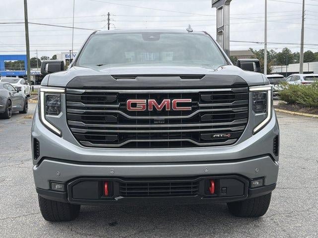 Used 2025 GMC Sierra 1500 AT4 w/ Technology Package AWD/4WD image 2