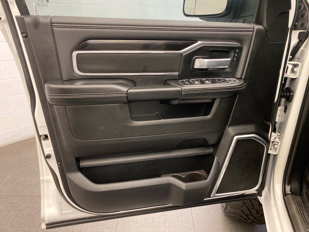 Used 2021 RAM 2500 Laramie w/ Night Edition AWD/4WD image 18
