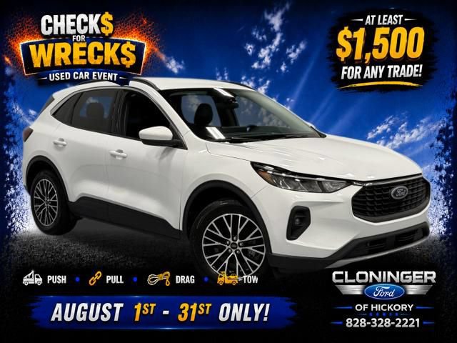 Used 2023 Ford Escape SE