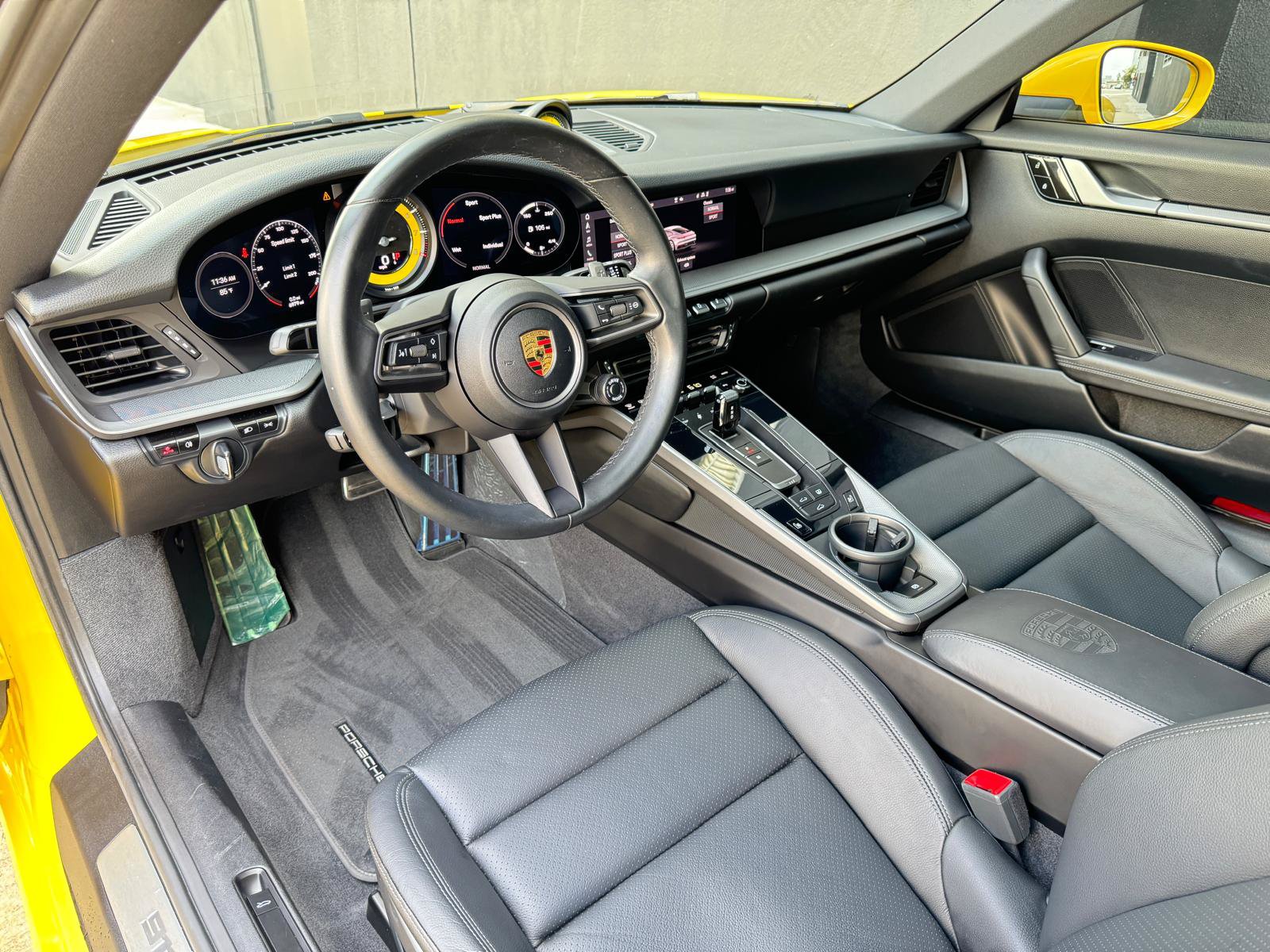 Used 2021 Porsche 911 Carrera RWD image 30