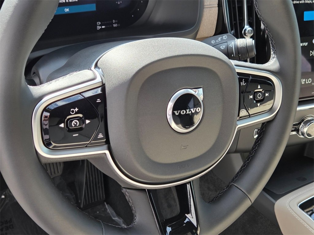 New 2026 Volvo XC90 T8 Plus image 24