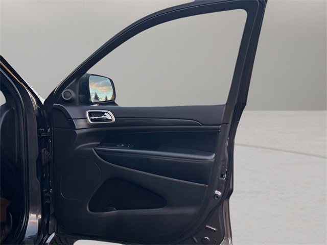 Used 2020 Jeep Grand Cherokee Altitude image 38