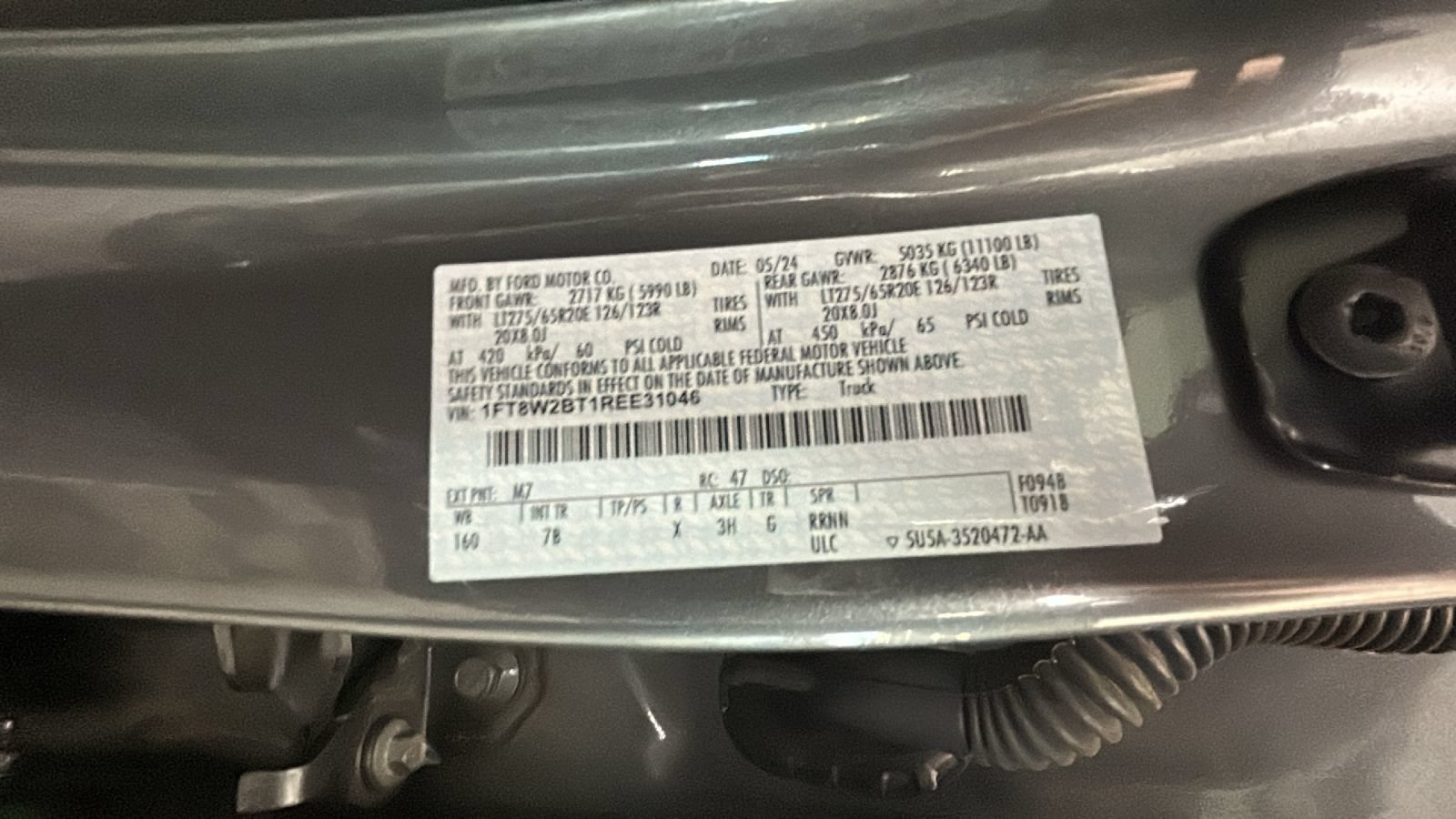 Used 2024 Ford F250 Platinum AWD/4WD image 12