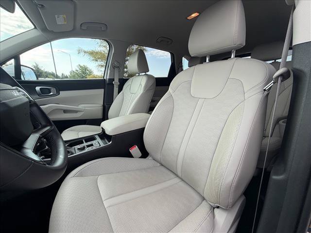 Used 2026 Kia Sorento S AWD/4WD image 12