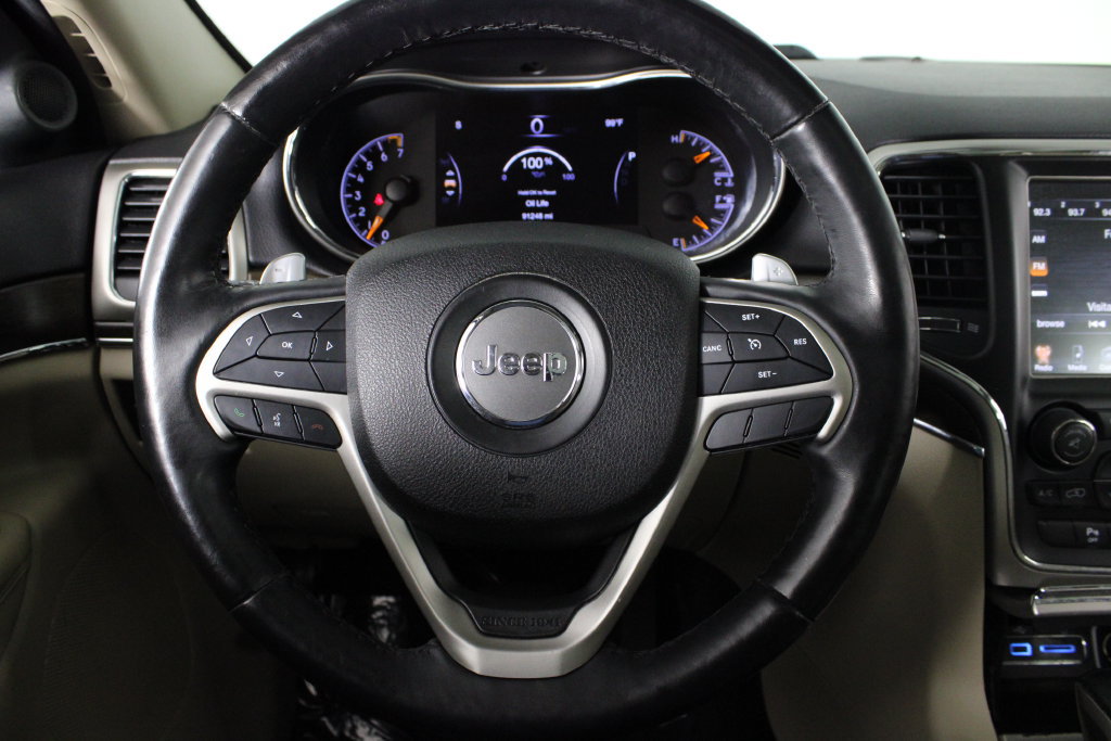Used 2017 Jeep Grand Cherokee Limited w/ Luxury Group II RWD image 8