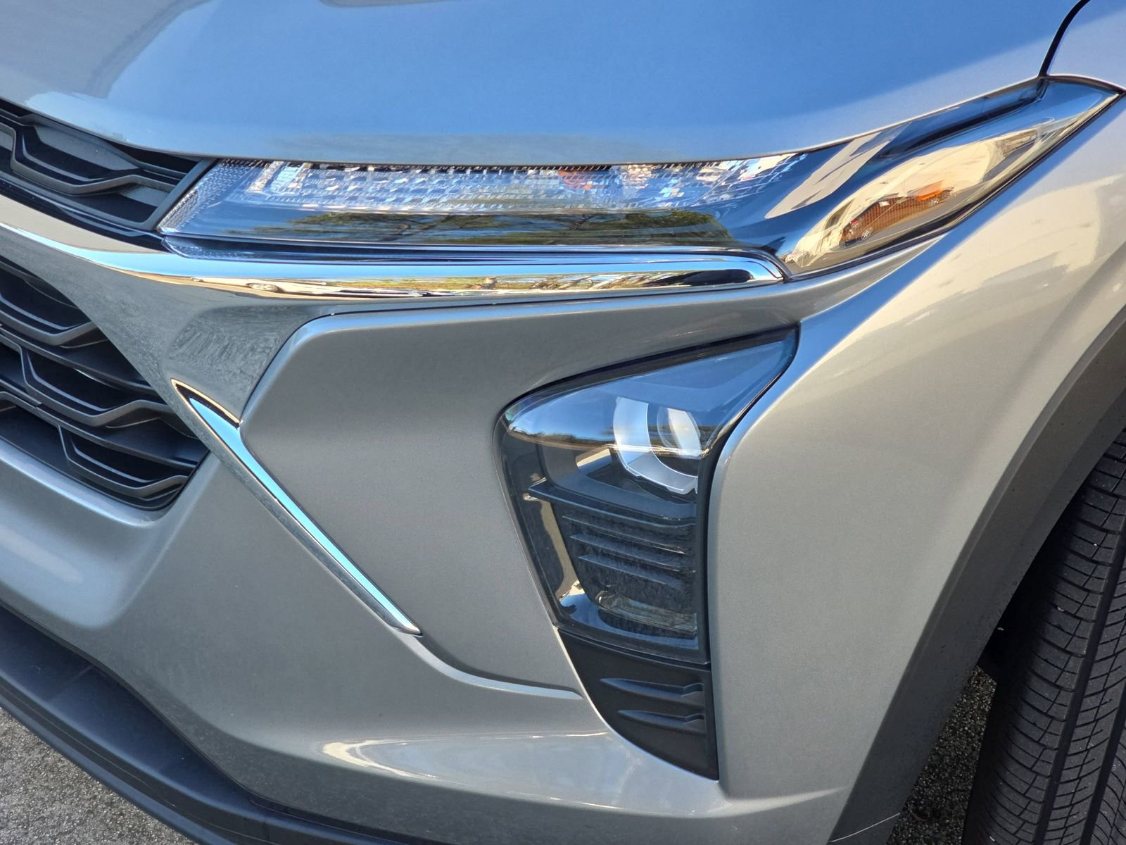 Used 2025 Chevrolet Trax LS w/ Driver Confidence Package image 37