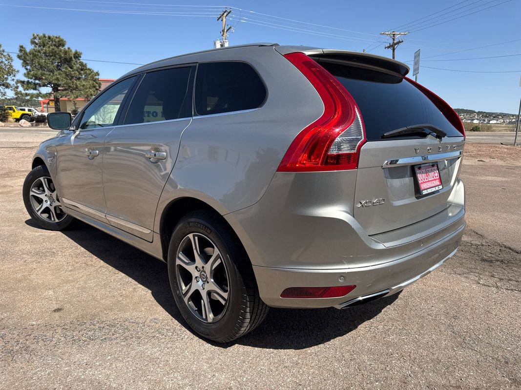 Used 2015 Volvo XC60 T6 w/ Proximity Package image 42