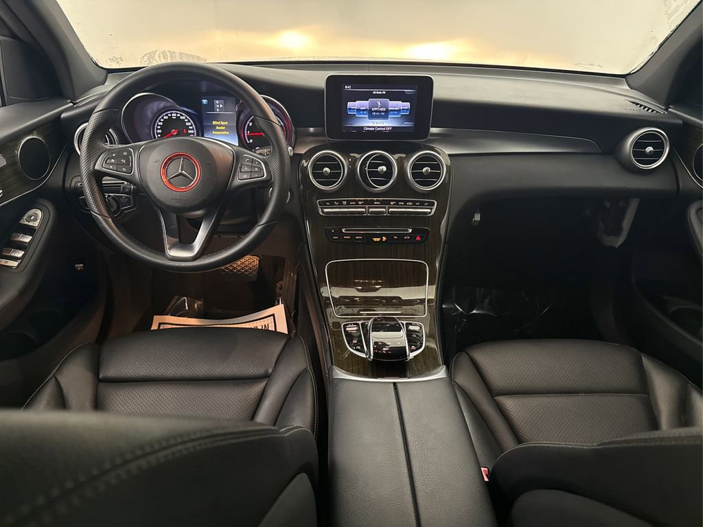 Used 2017 Mercedes-Benz GLC 300 image 40