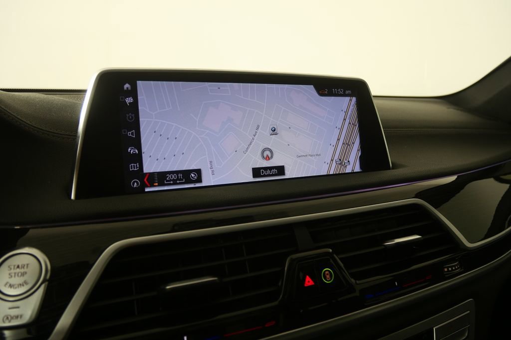 Used 2019 BMW 740i w/ M Sport Package image 21