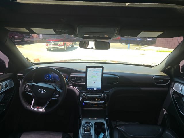 Used 2023 Ford Explorer ST w/ Equipment Group 401A AWD/4WD image 17
