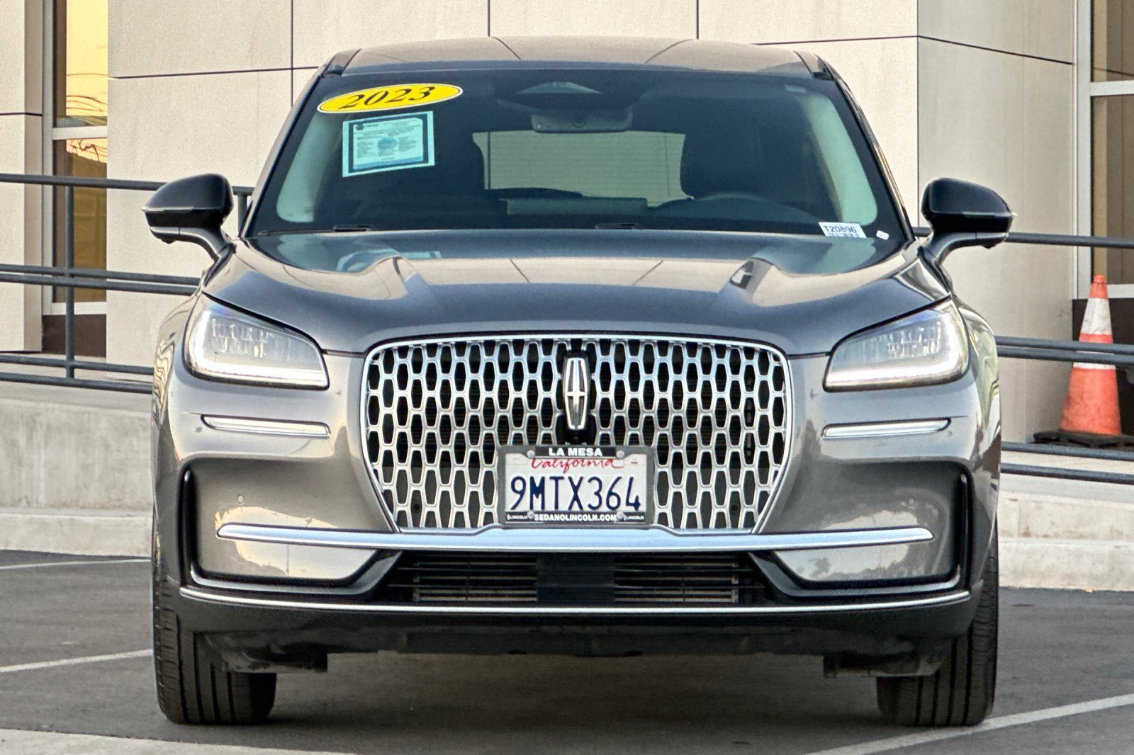 Used 2023 Lincoln Corsair FWD w/ Equipment Group 101A image 8