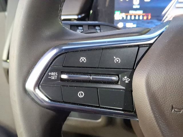 Used 2025 Chevrolet Tahoe LT RWD image 18