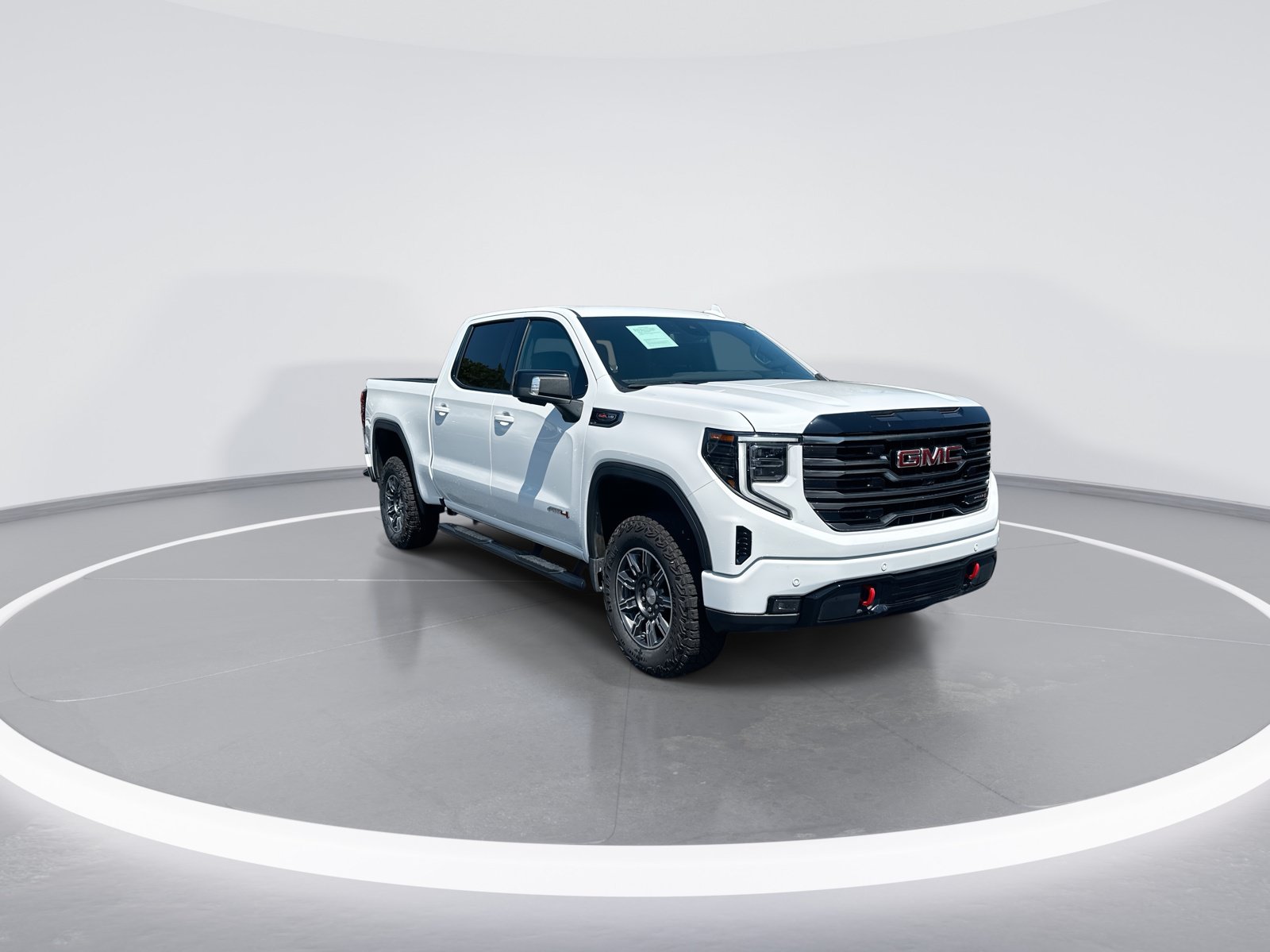 Used 2025 GMC Sierra 1500 AT4 AWD/4WD image 2
