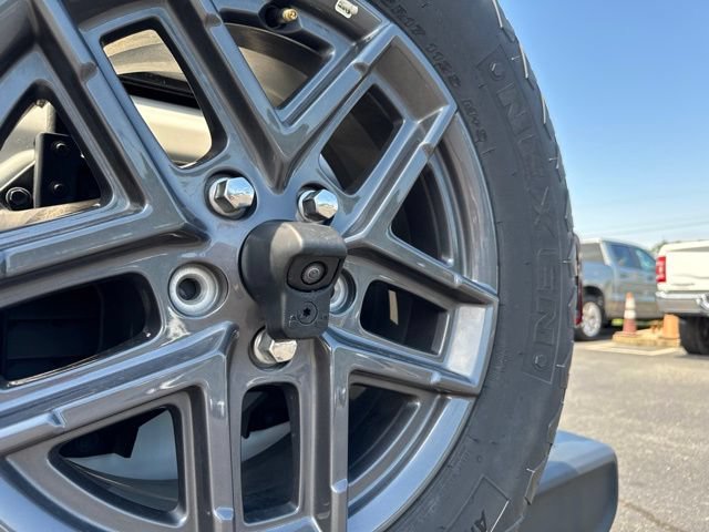 Used 2025 Jeep Wrangler Unlimited Sport AWD/4WD image 20