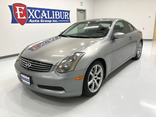 Used 2004 INFINITI G35 Coupe w/ Performance Tire & Wheel Pkg image 7