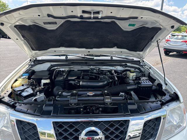 Used 2017 Nissan Frontier SV image 4