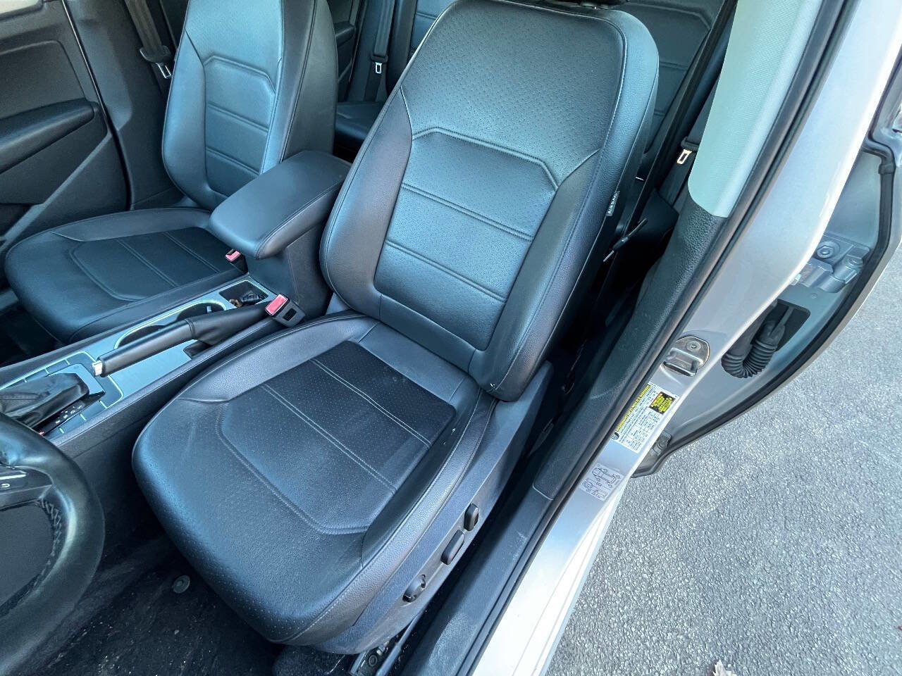 Used 2014 Volkswagen Passat TDI SE image 10