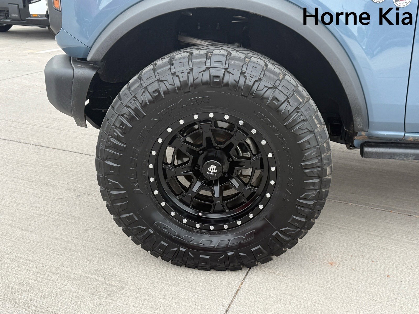 Used 2024 Ford Bronco Black Diamond image 8