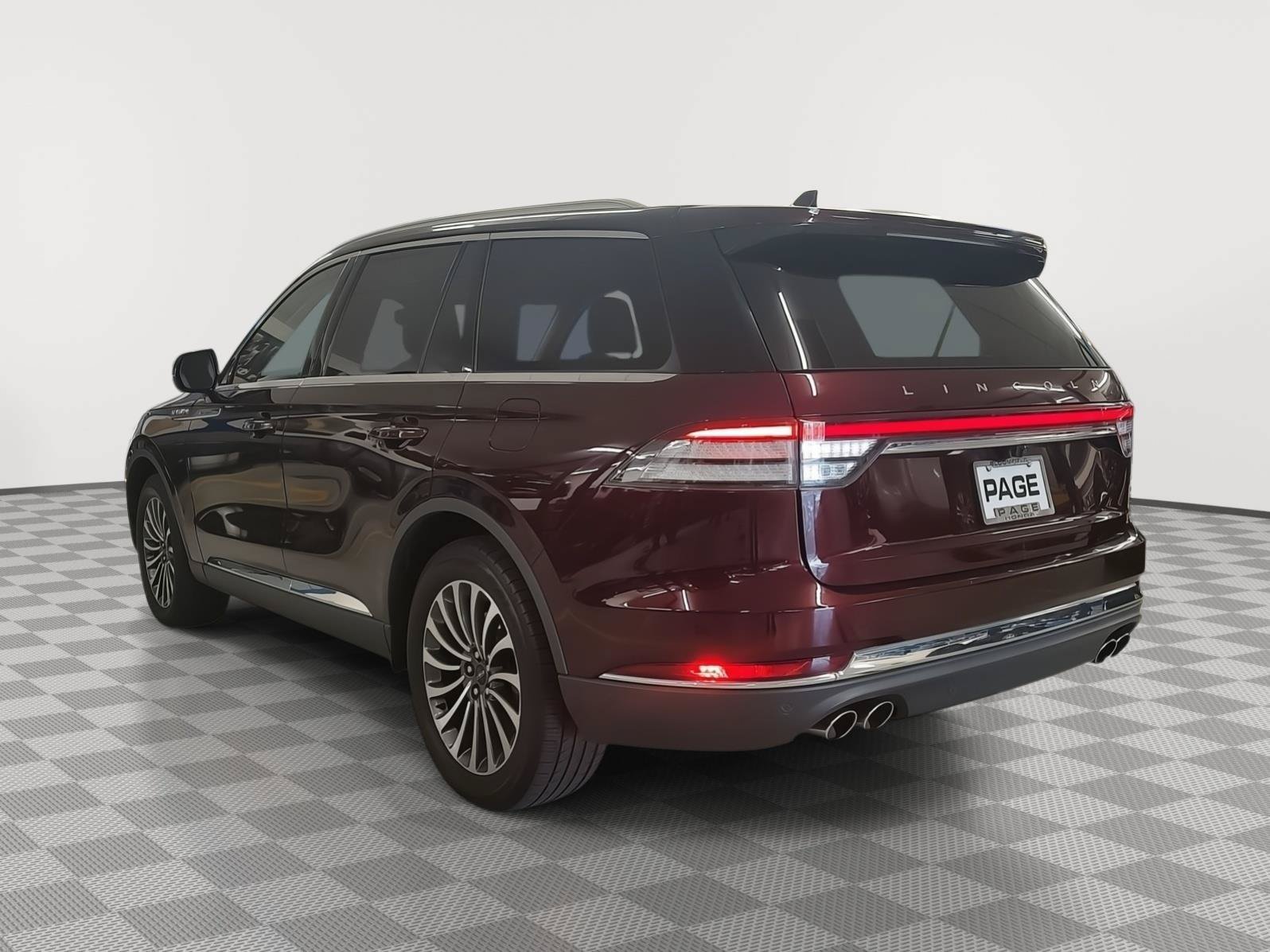 Used 2021 Lincoln Aviator Reserve w/ Elements Package Plus AWD/4WD image 32