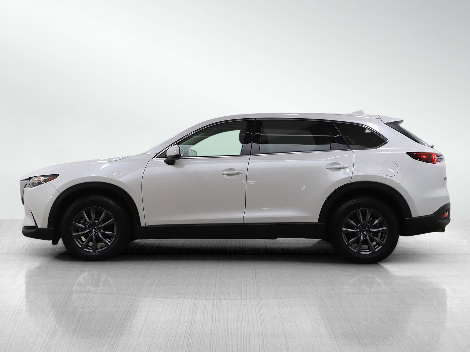 Used 2023 MAZDA CX-9 Touring image 2