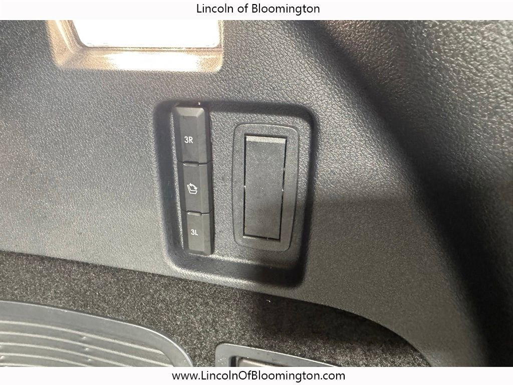 New 2026 Lincoln Aviator Reserve AWD/4WD image 30