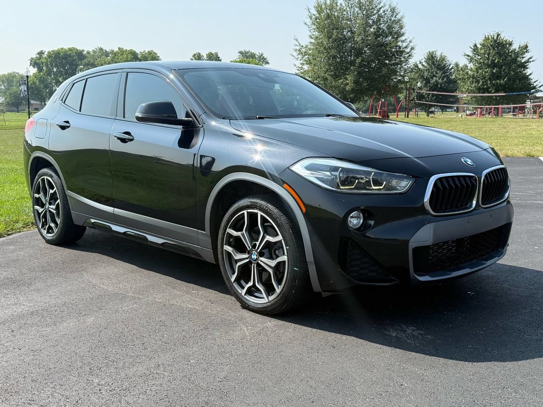 Used 2018 BMW X2 xDrive28i w/ M SportX Package AWD/4WD image 3