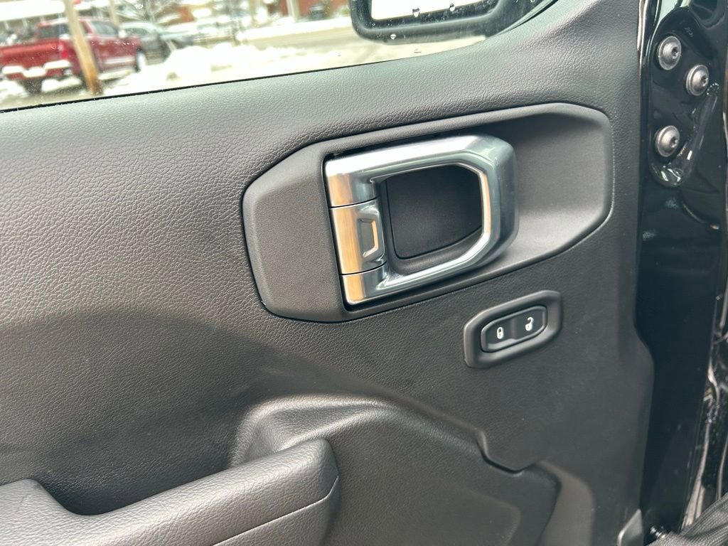 New 2026 Jeep Gladiator Sport image 11