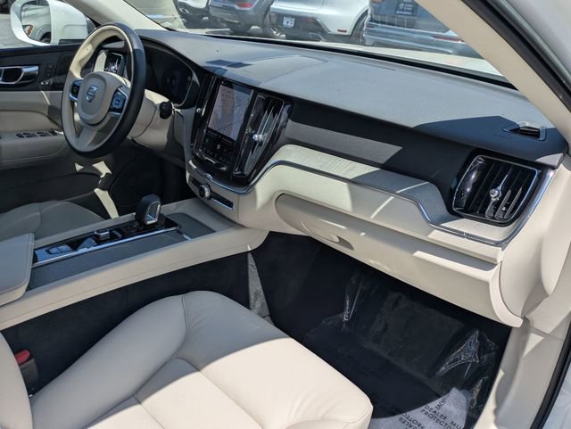 Certified 2023 Volvo XC60 B5 Plus w/ Protection Package Premier FWD image 32