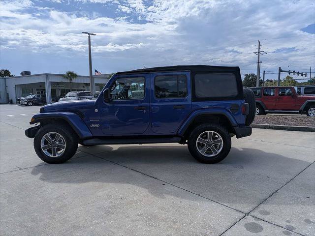 Certified 2018 Jeep Wrangler Unlimited Sahara w/ Cold Weather Group AWD/4WD image 7