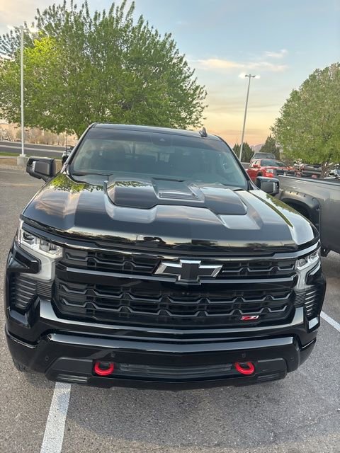 Used 2024 Chevrolet Silverado 1500 LT Trail Boss w/ LT Trail Boss Premium Package image 2