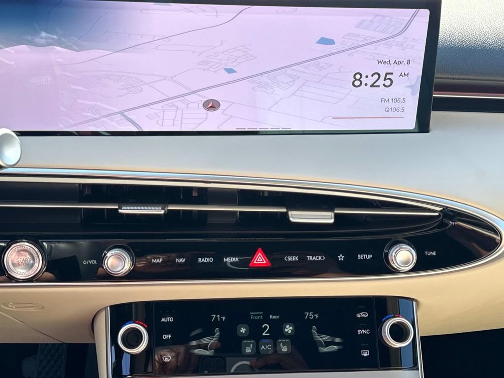 New 2026 Genesis GV70 2.5T Select AWD/4WD image 29