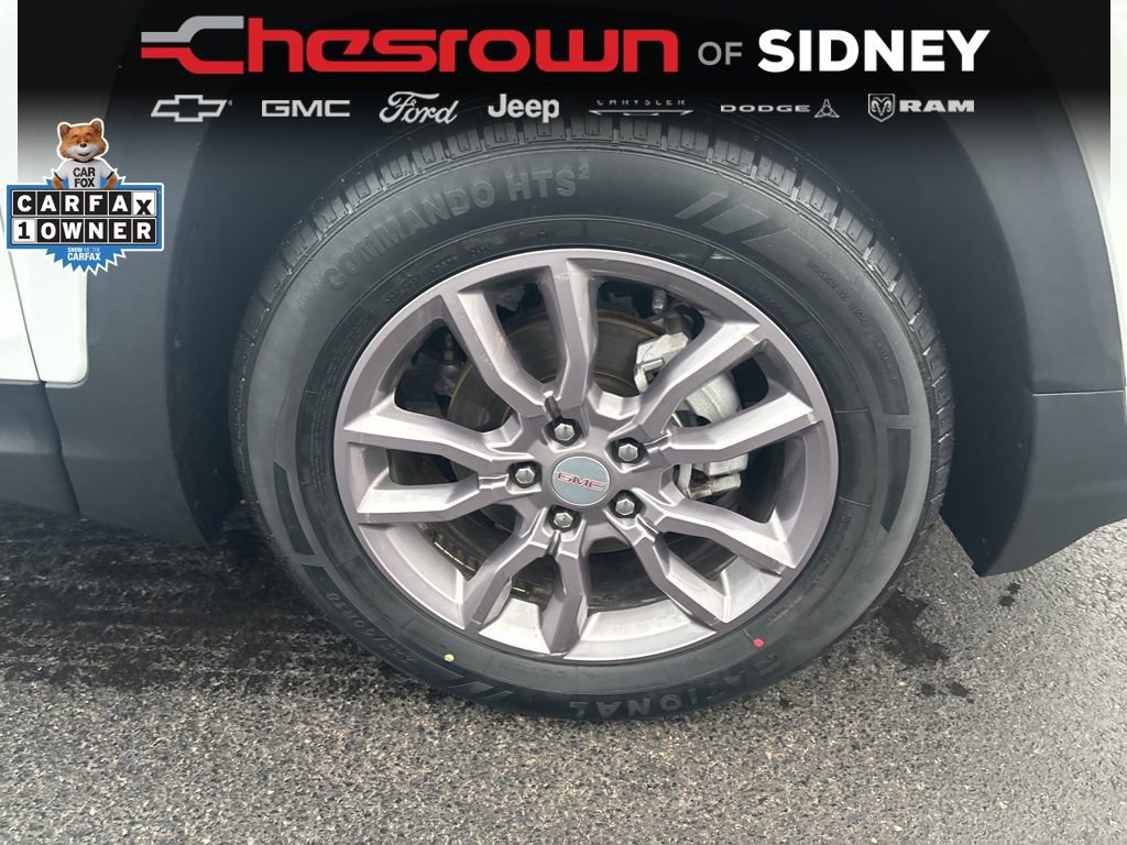 Used 2023 GMC Terrain SLT image 12