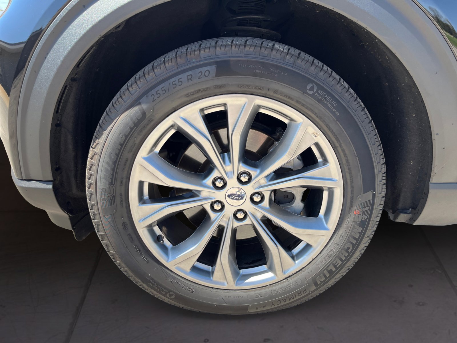 Used 2022 Ford Explorer XLT w/ Equipment Group 202A image 14